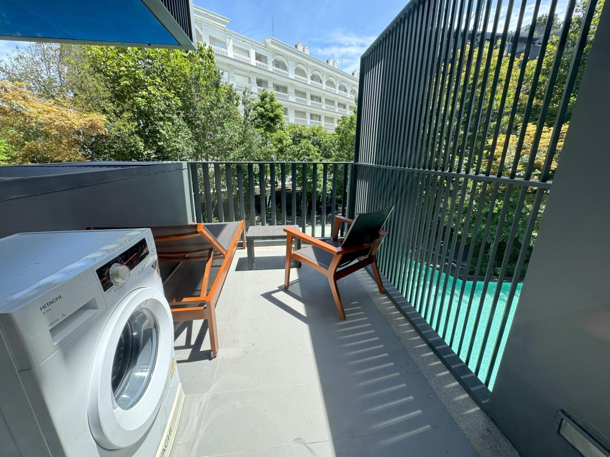 The Deck Condominium By Lofty Patong Экстерьер фото