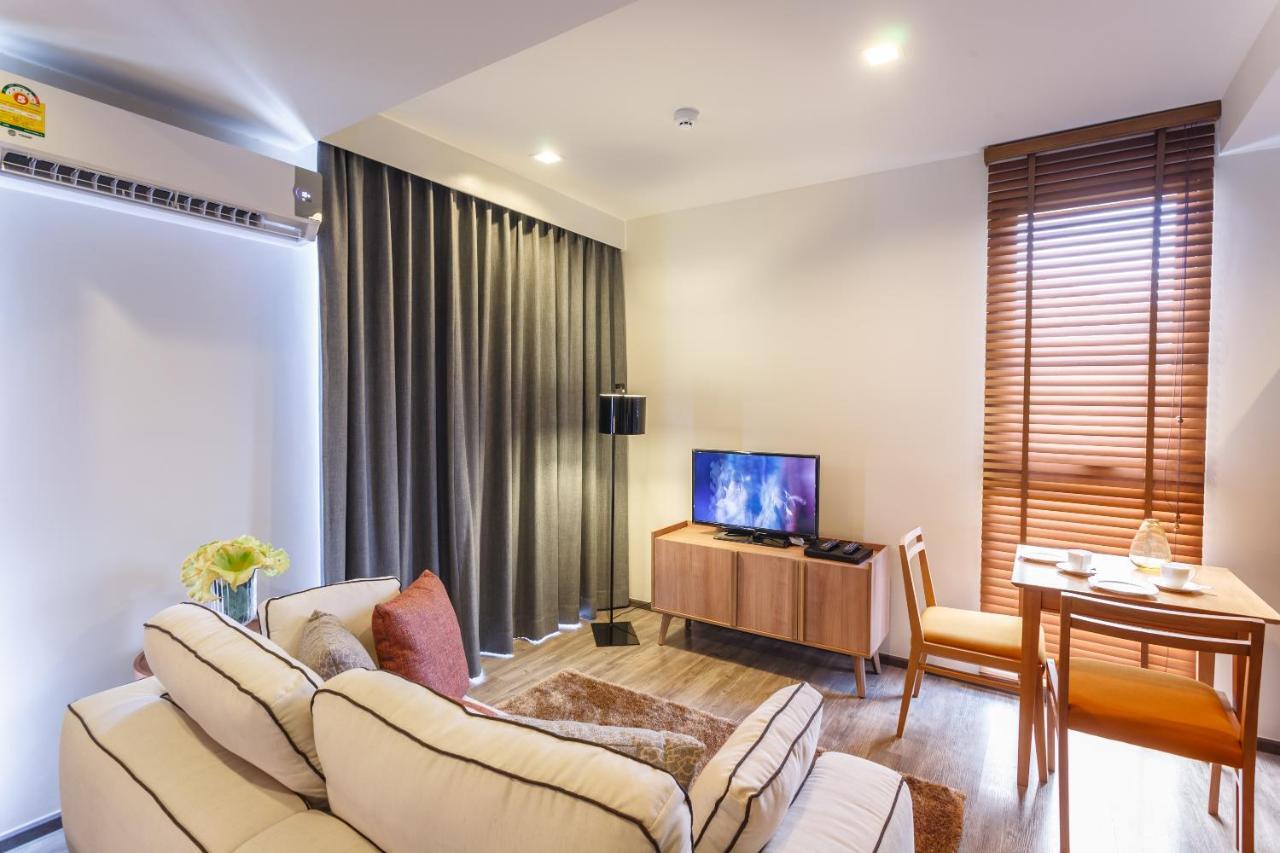 The Deck Condominium By Lofty Patong Экстерьер фото